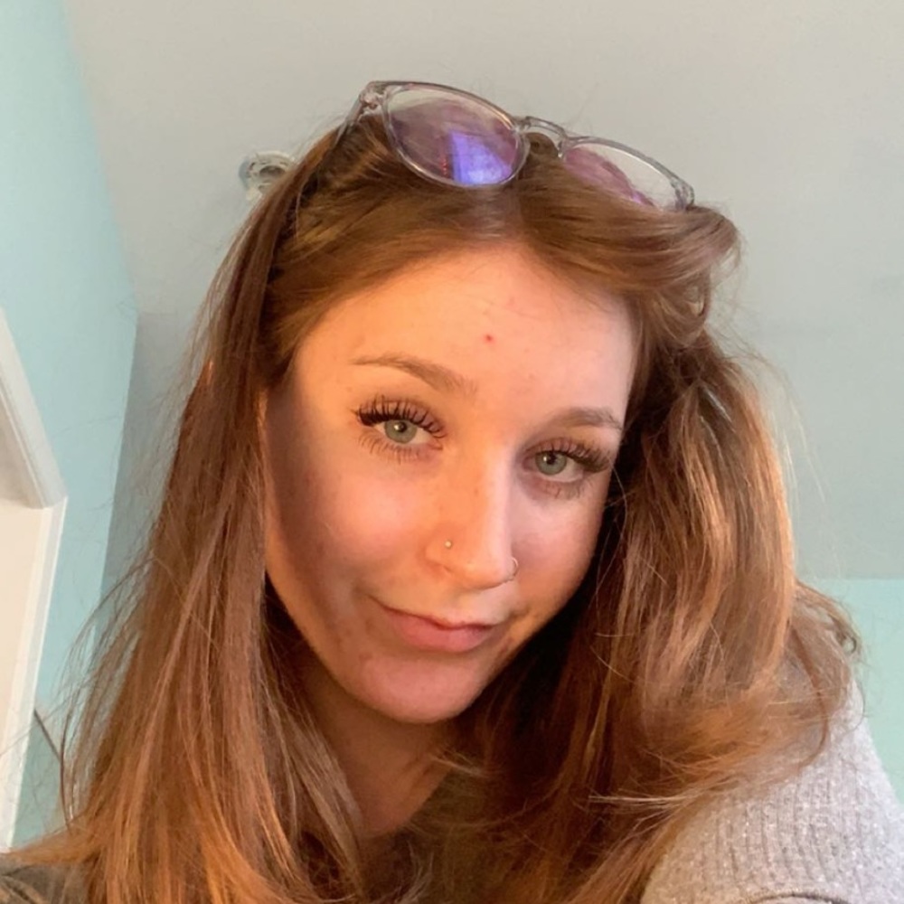 Meet your Posher, Phoebe